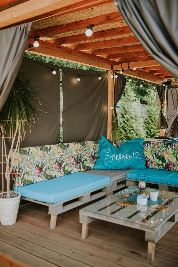 Aloha Glamp - Okragle Domki Przy Rzece - Balia I Sauna - Energylandia Zagornik Exteriör bild